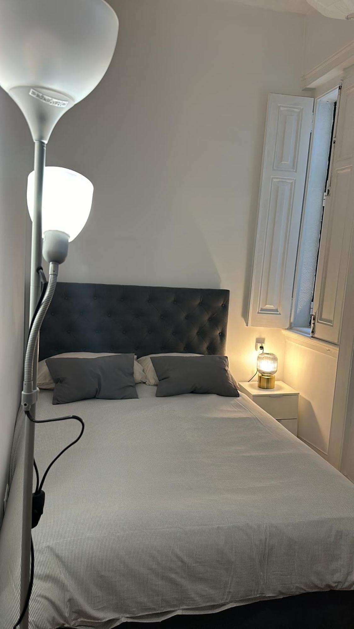 Garden Campo De Ourique Guest House - Hostel ลิสบอน ภายนอก รูปภาพ
